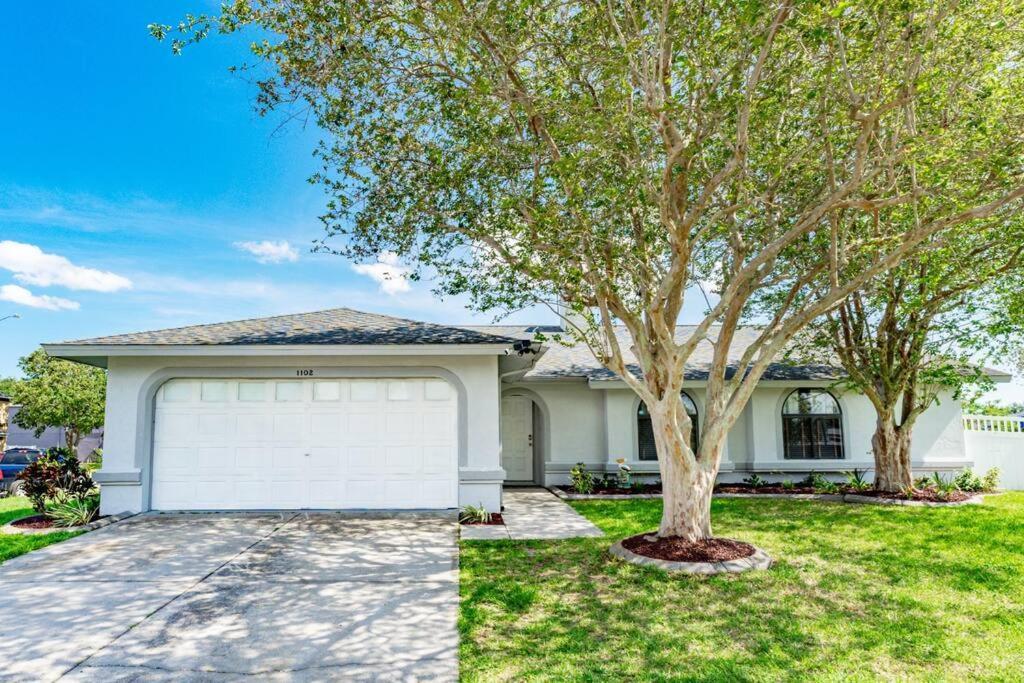 The Pelican/Pool/Hottub/Gameroom Brandon Exterior photo