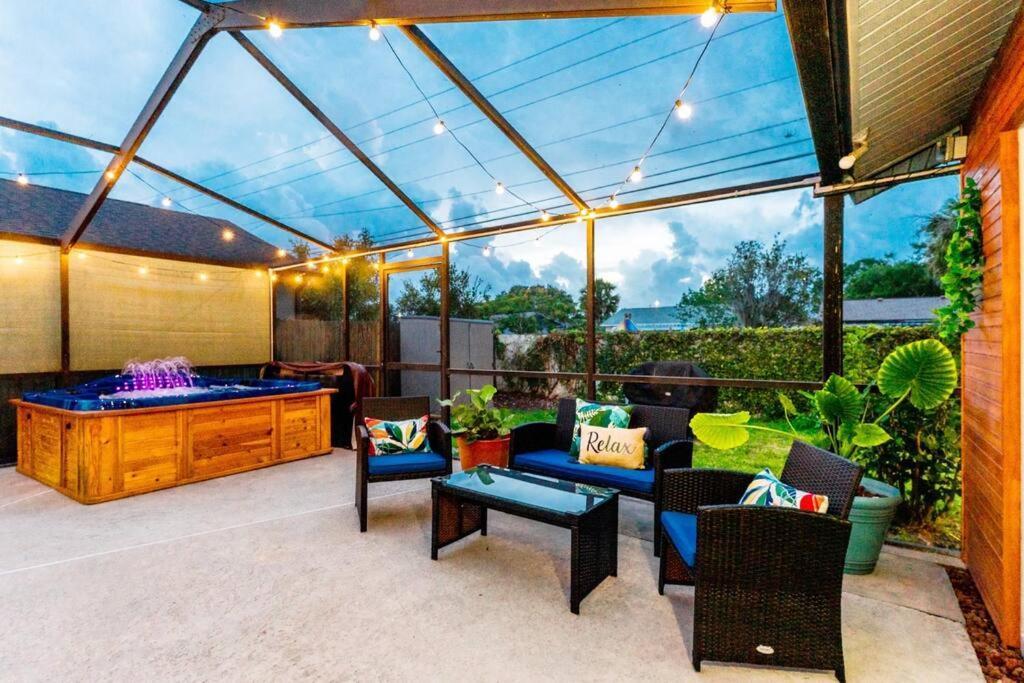 The Pelican/Pool/Hottub/Gameroom Brandon Exterior photo