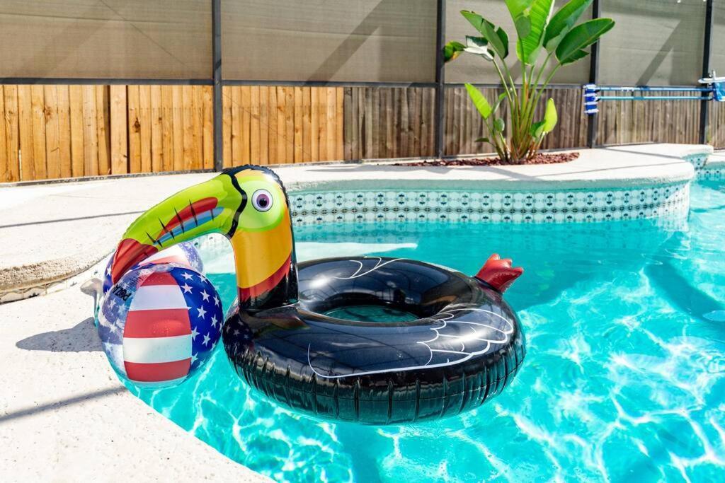 The Pelican/Pool/Hottub/Gameroom Brandon Exterior photo